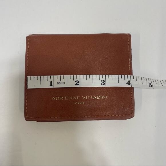 Adrienne Vittadini Wallet Tan Brown - Picture 5 of 9